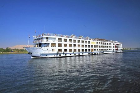 Cruzeiro no Nilo do Iberotel Crown Emperor